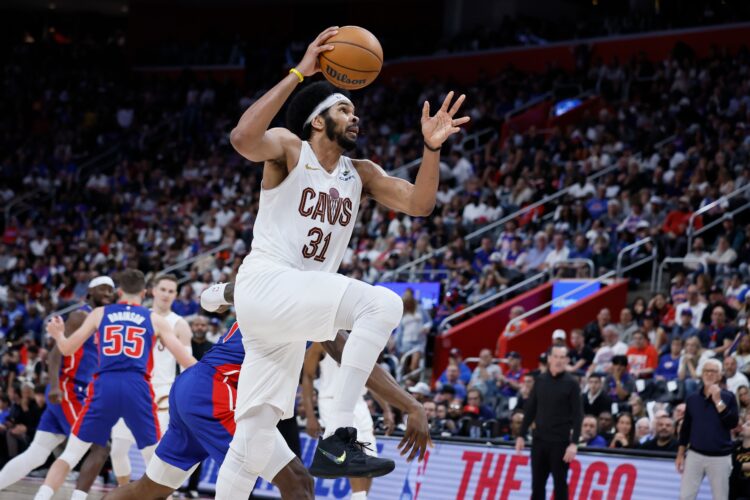 Knicks, Cavaliers Open East Finals At Madison Square Garden, Where They Began With High Expectations